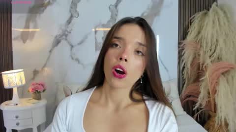 Snapshot of hannahill69 chatting on 24, 3, 2026 Hannahill69 online show from 24, 3, 2026