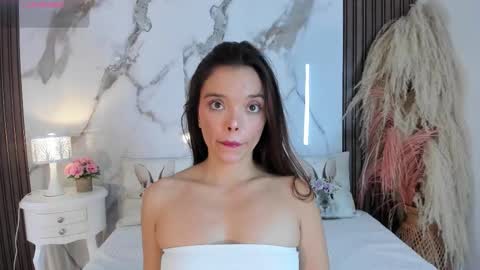 Snapshot of hannahill69 chatting on 28, 3, 2026 Hannahill69 online show from 28, 3, 2026