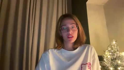 hannahinto online show from 15, 12, 2025