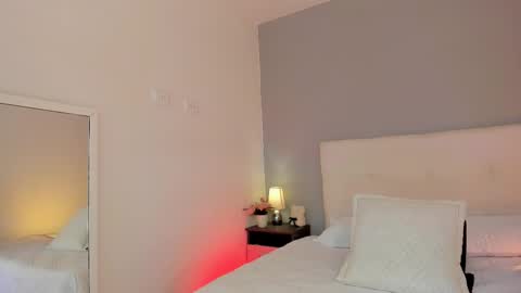 hannamartinnez online show from 18, 11, 2025