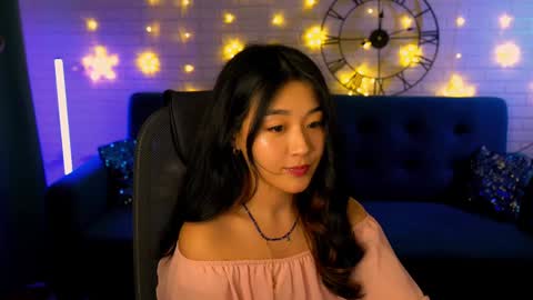 hannarosie online show from 2, 2, 2025