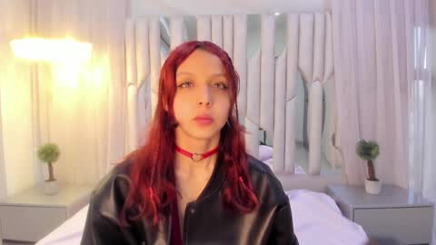 Snapshot of hanniesmile chatting on 14, 2, 2025 Hanni online show from 14, 2, 2025