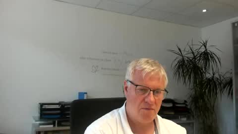 Snapshot of hansblond0 chatting on 5, 7, 2026 Hansblond online show from 5, 7, 2026