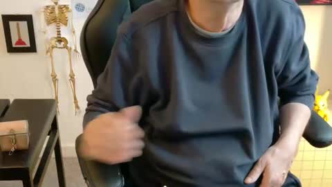 Snapshot of hansi63 chatting on 27, 9, 2025 charly online show from 27, 9, 2025