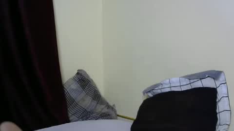 Snapshot of happy_darling chatting on 10, 3, 2025 happy online show from 10, 3, 2025
