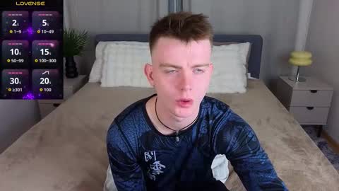 Snapshot of happy_de1mos chatting on 11, 10, 2025 Jack online show from 11, 10, 2025