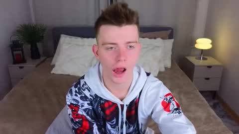 Snapshot of happy_de1mos chatting on 18, 10, 2025 Jack online show from 18, 10, 2025