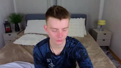 Snapshot of happy_de1mos chatting on 21, 10, 2025 Jack online show from 21, 10, 2025