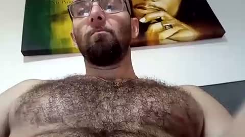 Snapshot of happyguy00000 chatting on 21, 10, 2025 Calvin Secret  online show from 21, 10, 2025