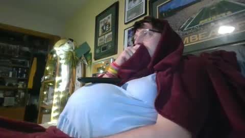 Snapshot of happynpregnant chatting on 9, 3, 2025 happynpregnant online show from 9, 3, 2025