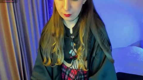 Stephanie online show from 3, 10, 2025