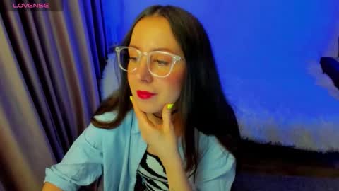 Stephanie online show from 8, 3, 2026