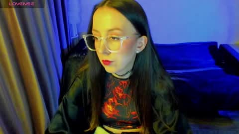 Stephanie online show from 7, 5, 2026
