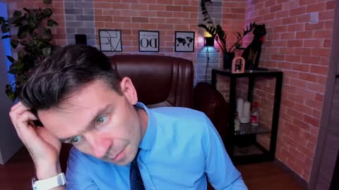 Steve online show from 4, 12, 2024