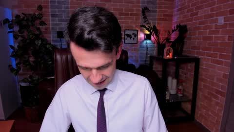 Steve online show from 10, 12, 2024