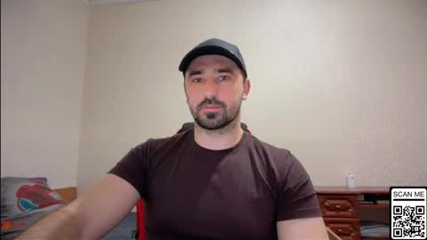 Snapshot of hard_to_obey chatting on 18, 3, 2026 Vadim online show from 18, 3, 2026