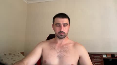 Snapshot of hard_to_obey chatting on 24, 6, 2026 Vadim online show from 24, 6, 2026