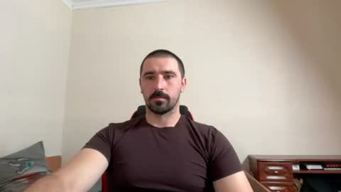 Snapshot of hard_to_obey chatting on 1, 8, 2026 Vadim online show from 1, 8, 2026
