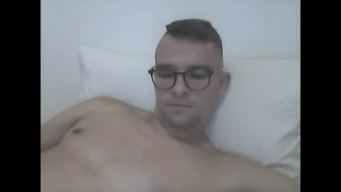 hardboylovemilfmoom online show from 13, 9, 2025