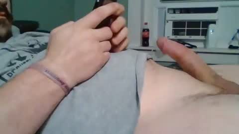 Snapshot of hardcockoncam22 chatting on 16, 2, 2025 cervixpainter25 online show from 16, 2, 2025