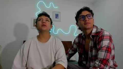 Snapshot of hardcoreheat_ind chatting on 24, 5, 2026 kade and demi independent models online show from 24, 5, 2026
