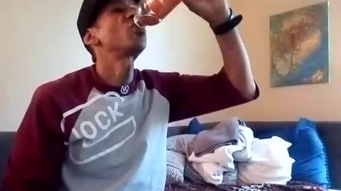 Snapshot of hardfux4fun chatting on 5, 4, 2026 hardfux4fun online show from 5, 4, 2026