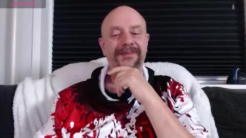 MrLazy online show from 2, 12, 2024