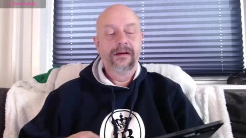 MrLazy online show from 4, 12, 2024