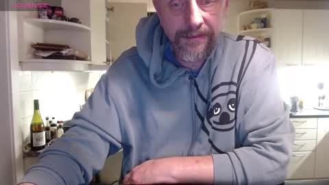 MrLazy online show from 9, 12, 2024