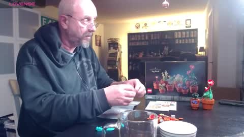 MrLazy online show from 21, 12, 2024