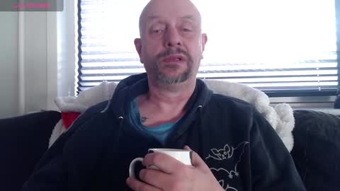 MrLazy online show from 10, 1, 2025