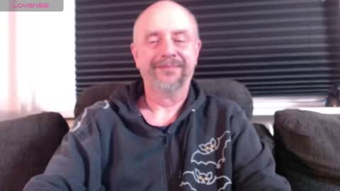 MrLazy online show from 6, 2, 2025