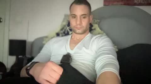Snapshot of hardnstyle chatting on 10, 2, 2025 HARD AND STYLE online show from 10, 2, 2025