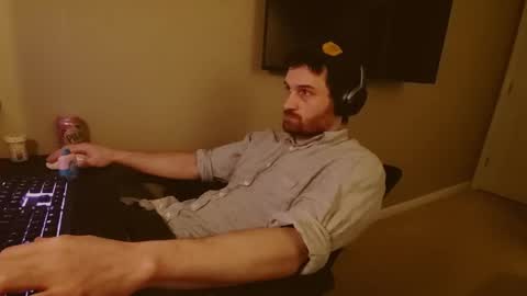 Snapshot of hardswtch chatting on 17, 12, 2024 Tom online show from 17, 12, 2024