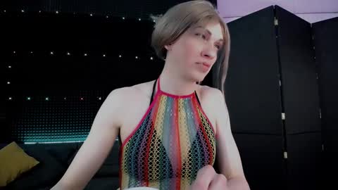 Snapshot of hardy_green chatting on 14, 12, 2025 Miss Hardy online show from 14, 12, 2025