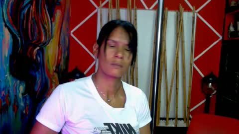 Snapshot of harley_brunette74 chatting on 23, 10, 2025 HARLEY  online show from 23, 10, 2025
