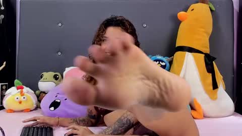 Harmony Hill online show from 8, 3, 2025