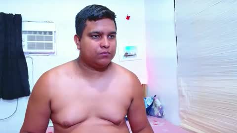 Snapshot of haroldlucky chatting on 25, 10, 2025 harold online show from 25, 10, 2025