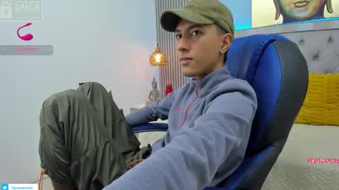 Snapshot of haroldxl chatting on 19, 11, 2025 IM HAROLD online show from 19, 11, 2025