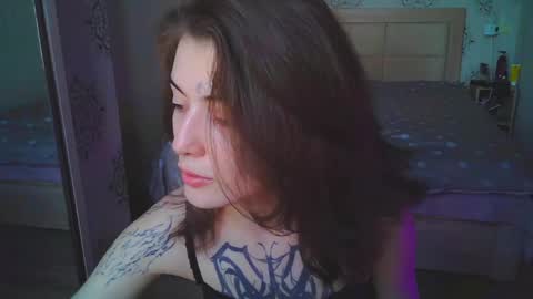 Harris Lola online show from 13, 5, 2026