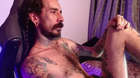 Snapshot of harry_reems_ chatting on 4, 4, 2026 OMAR online show from 4, 4, 2026