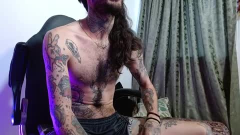 Snapshot of harry_reems_ chatting on 5, 4, 2026 OMAR online show from 5, 4, 2026