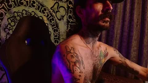 Snapshot of harry_reems_ chatting on 7, 4, 2026 OMAR online show from 7, 4, 2026