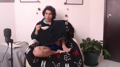 Snapshot of harry_sky chatting on 9, 2, 2025 Harry Sky online show from 9, 2, 2025