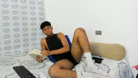 Snapshot of harry_up06 chatting on 17, 9, 2025 Harry online show from 17, 9, 2025