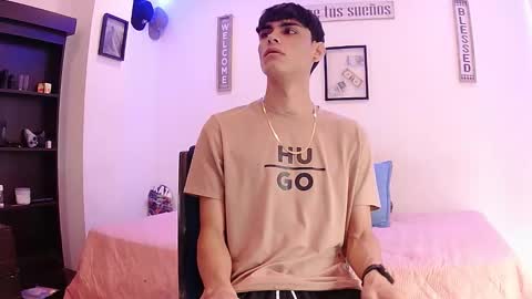 Snapshot of harrythomson1 chatting on 11, 9, 2025 harry thomson online show from 11, 9, 2025