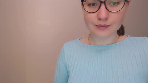 Snapshot of hartfoxx chatting on 4, 3, 2025 hartfoxx online show from 4, 3, 2025