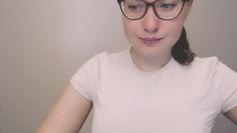Snapshot of hartfoxx chatting on 10, 9, 2025 hartfoxx online show from 10, 9, 2025