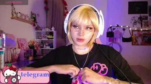 Snapshot of harumi09 chatting on 17, 4, 2026 harukitty online show from 17, 4, 2026