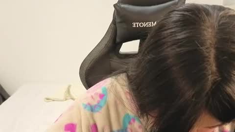 Snapshot of hasszul_2 chatting on 13, 3, 2026 hasszul_2 online show from 13, 3, 2026